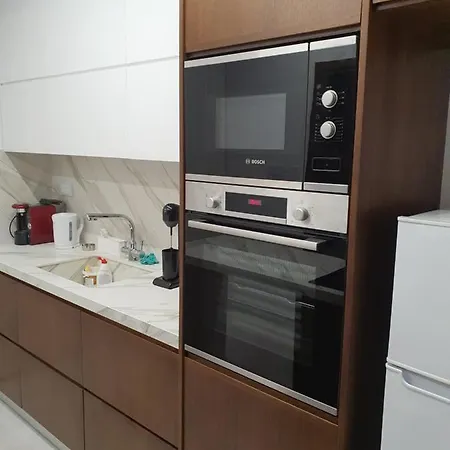 Melanos Fully Renovated Townhouse With Private Pool * פאפוס