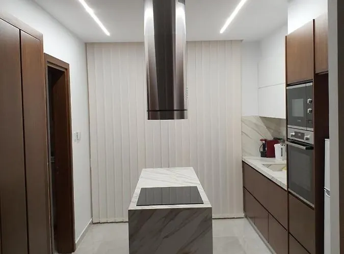 Melanos Fully Renovated Townhouse With Private Pool Apartmán *